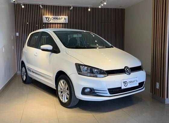 VOLKSWAGEN FOX 1.6 MSI TOTAL FLEX CONNECT 4P I-MOTION